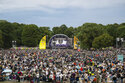 Publikum vor der Bühne beim Klassik Open Air 2026